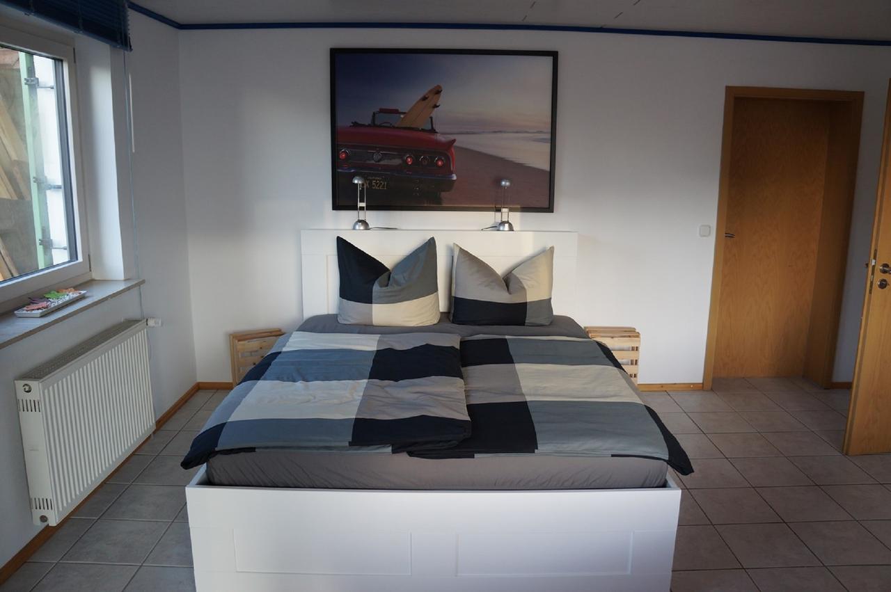Ferienwohnung Henneberg Schonungen エクステリア 写真